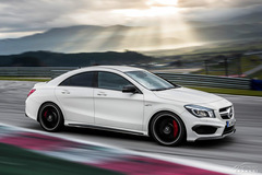 YCLA 45 AMG