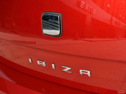 2013款 1.2TSI 5門版 2013款 1.2TSI 5門版