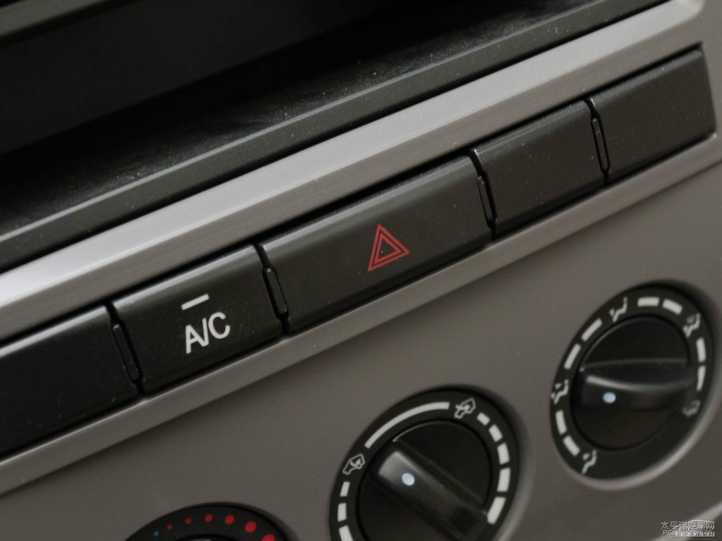 ɫL(fng)CV03(ni)DƬ