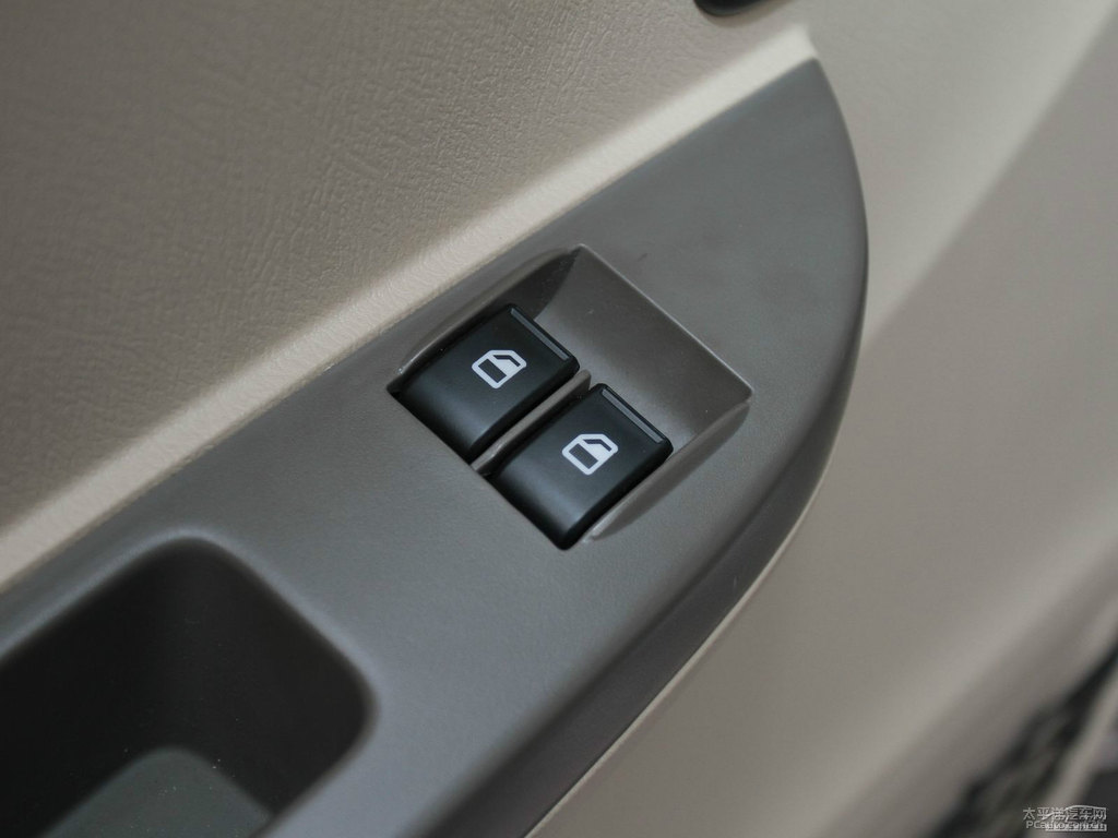 ɫL(fng)CV03(ni)DƬ