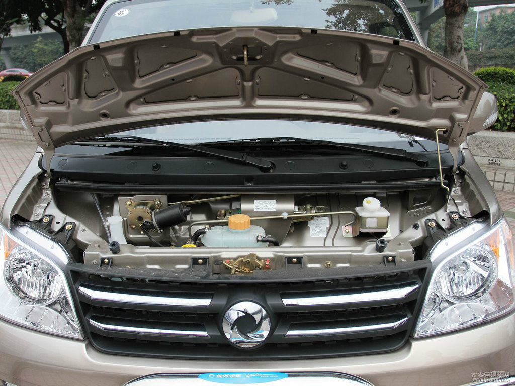 ɫL(fng)CV03(x)(ji)DƬ