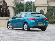 2013款 XT 1.6T 時(shí)尚運(yùn)動(dòng)版 2013款 XT 1.6T 時(shí)尚運(yùn)動(dòng)版