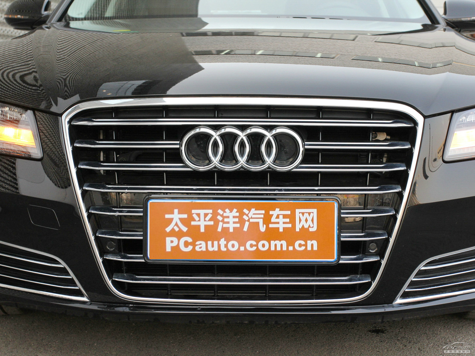 奧迪A8L外觀高清大圖
