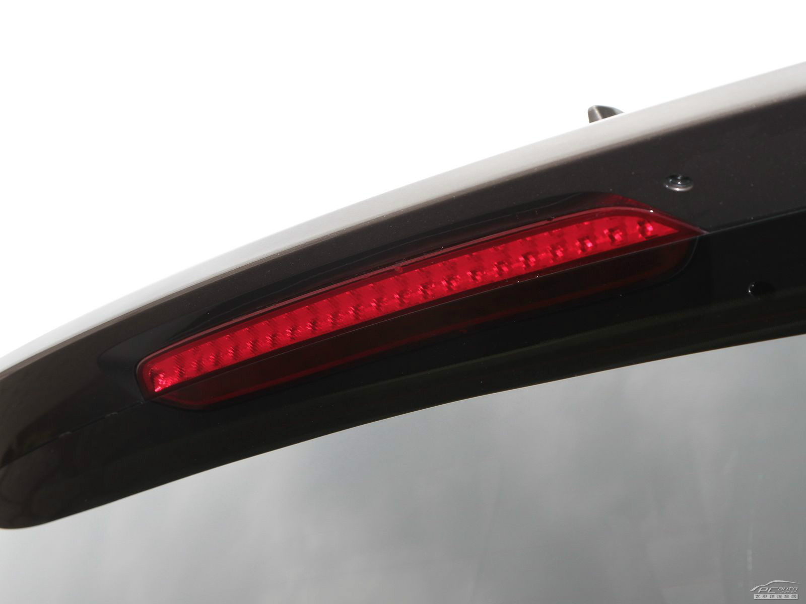 別克GL8外觀高清大圖