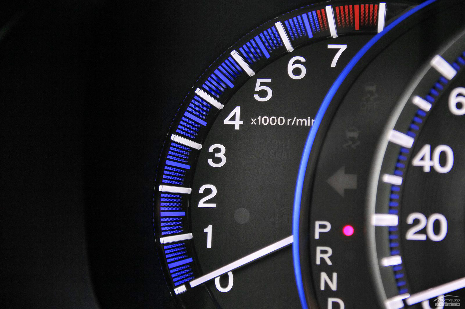 奧德賽內(nèi)飾高清大圖