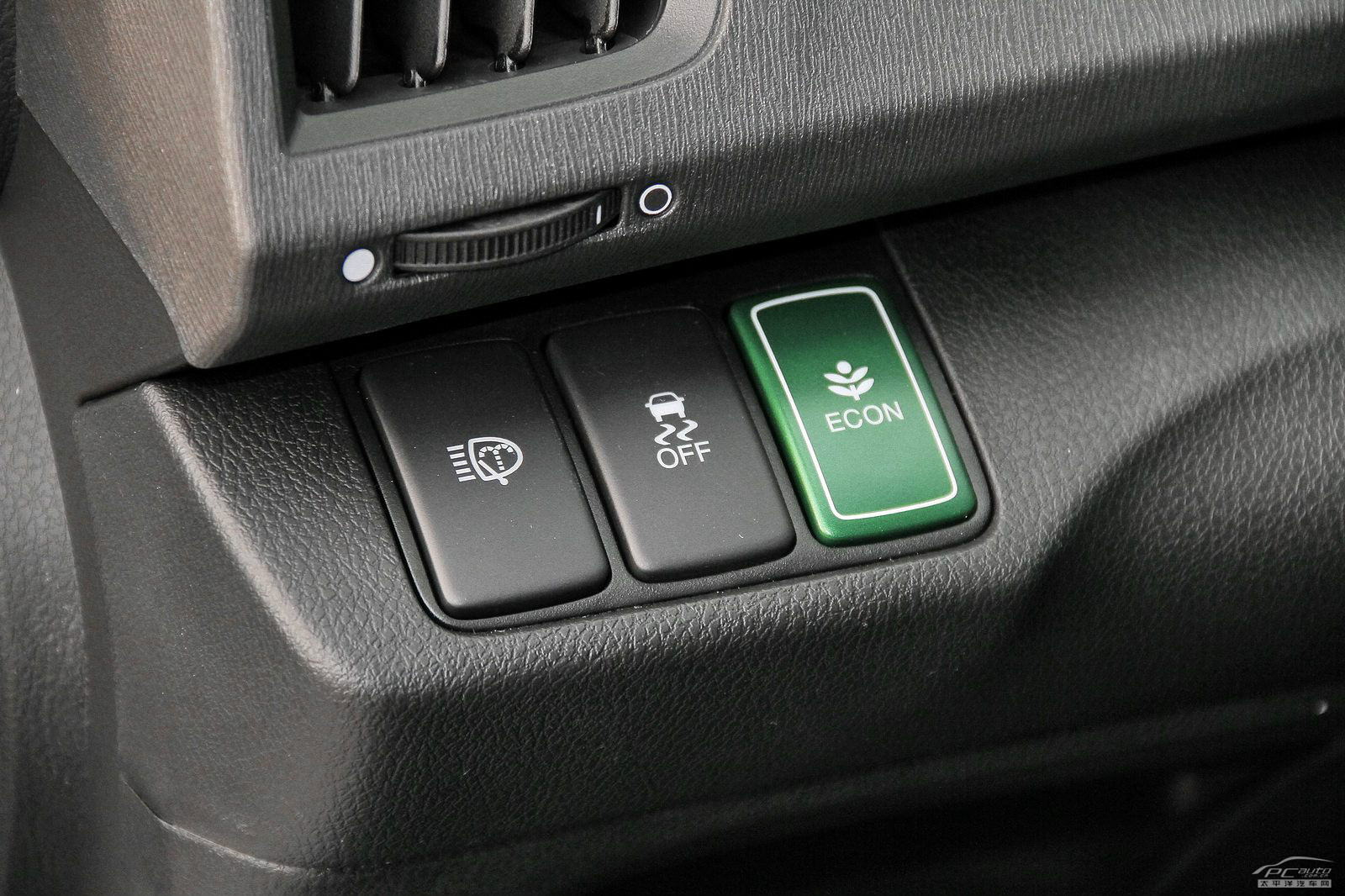 奧德賽內(nèi)飾高清大圖