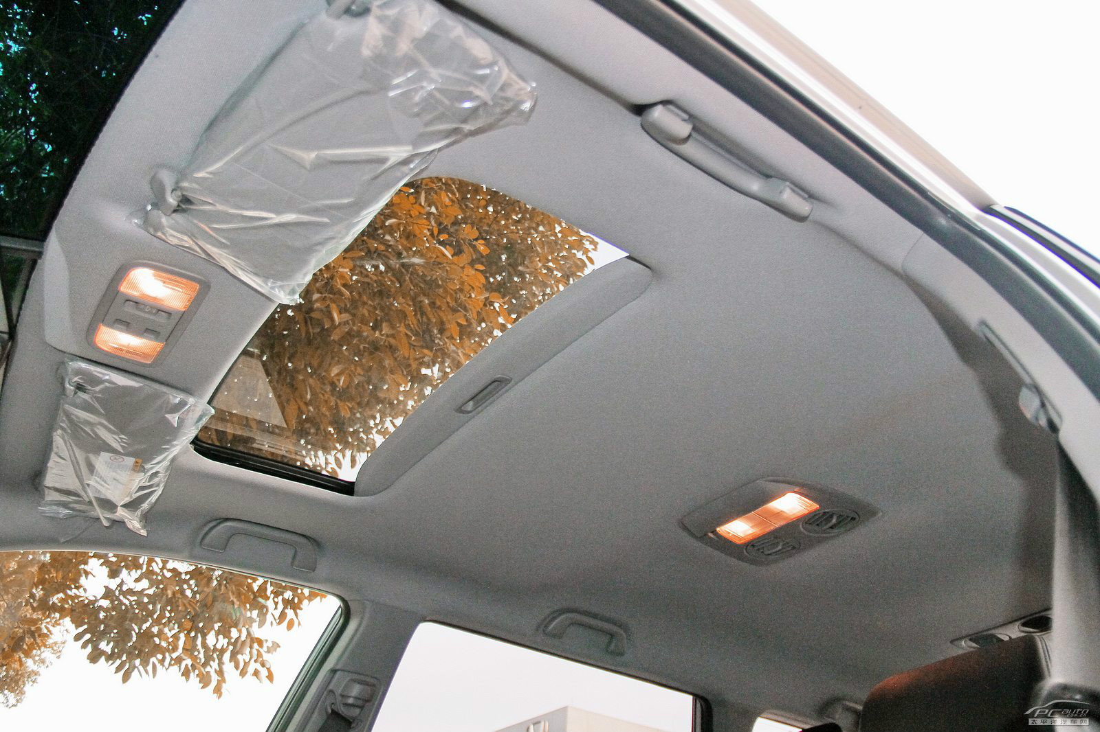 奧德賽內(nèi)飾高清大圖