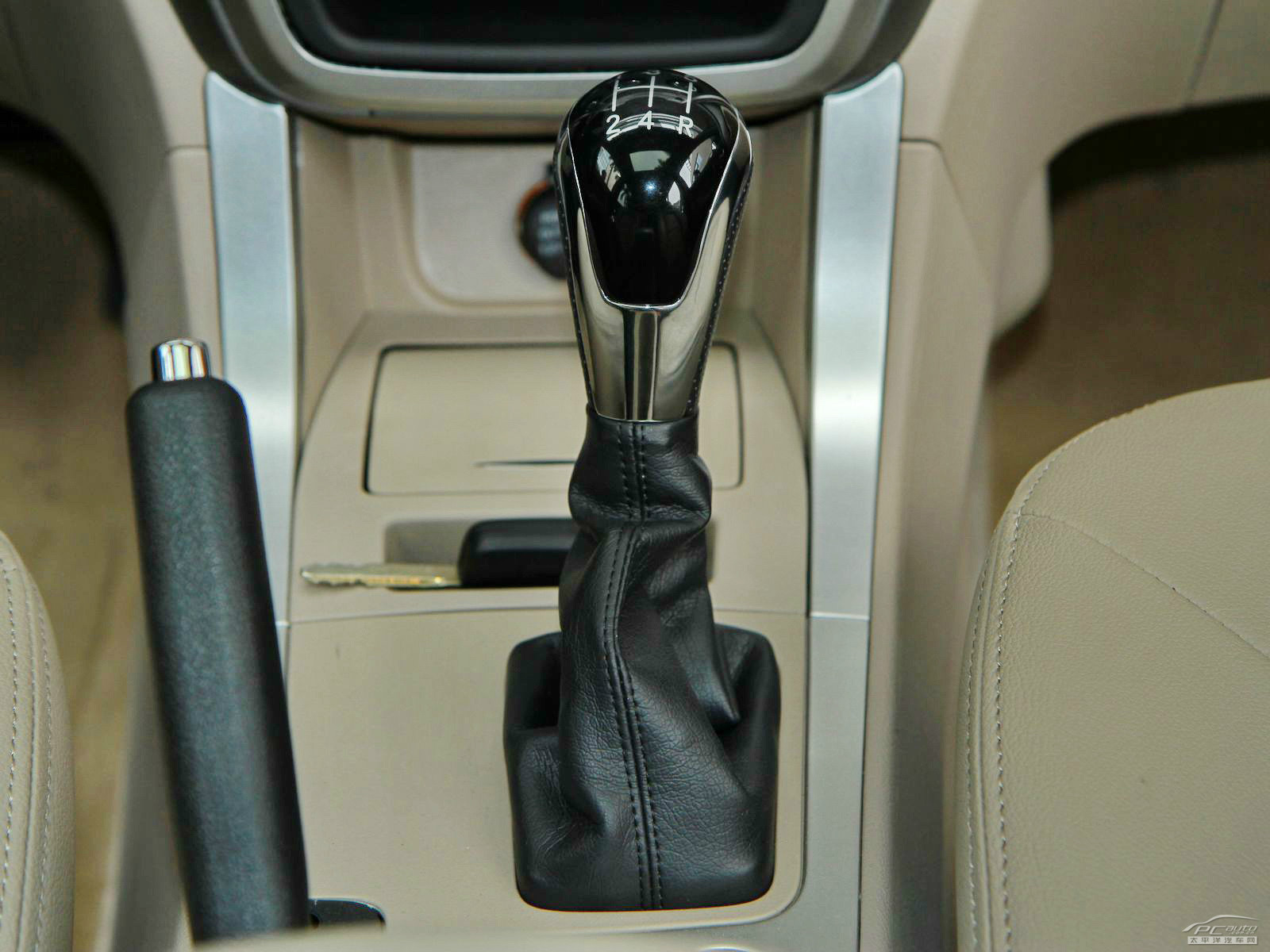 吉利GX7內(nèi)飾高清大圖