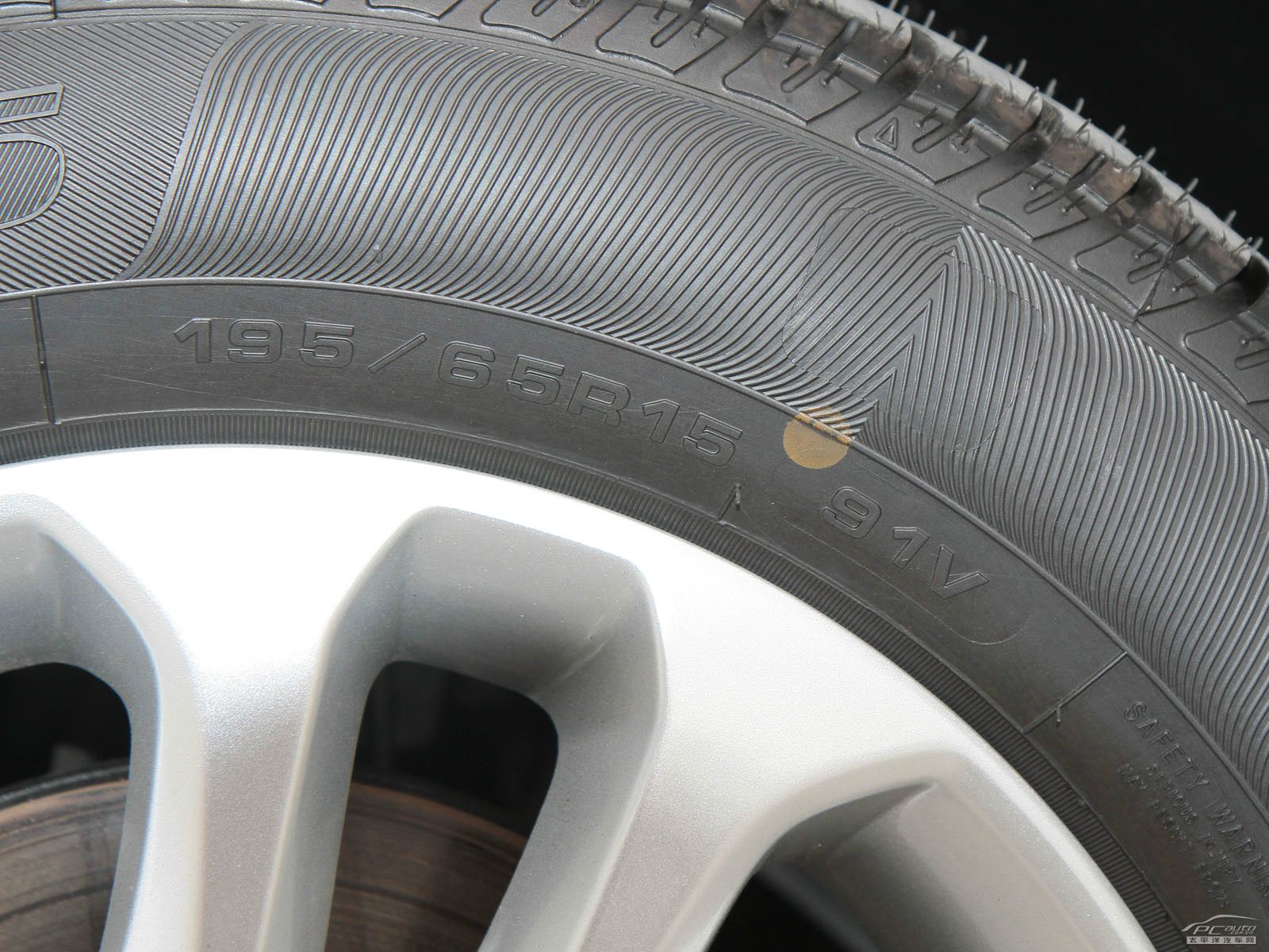 福克斯細節(jié)高清大圖