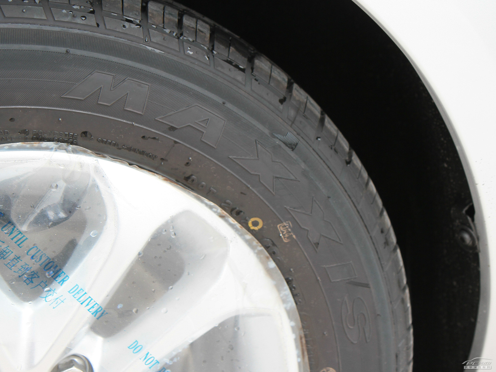 福克斯細(xì)節(jié)高清大圖