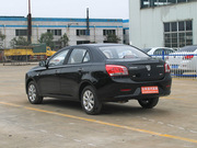 2013款 1.8L AT 舒適型 2013款 1.8L AT 舒適型