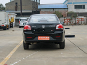 2013款 1.8L AT 舒適型 2013款 1.8L AT 舒適型