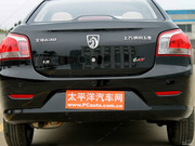 2013款 1.8L AT 舒適型 2013款 1.8L AT 舒適型