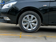 2013款 1.8L AT 舒適型 2013款 1.8L AT 舒適型