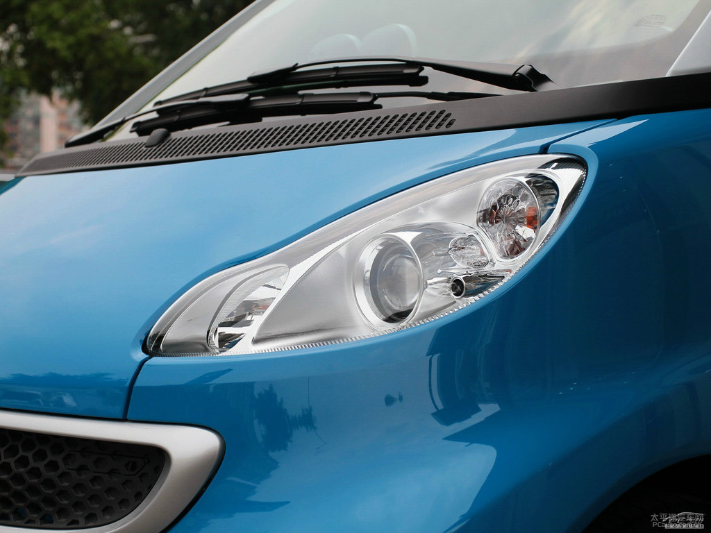 {(ln)ɫsmart fortwo^DƬ