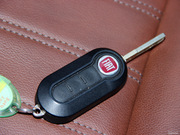 2012款 1.4L 敞篷尊享版 2012款 1.4L 敞篷尊享版