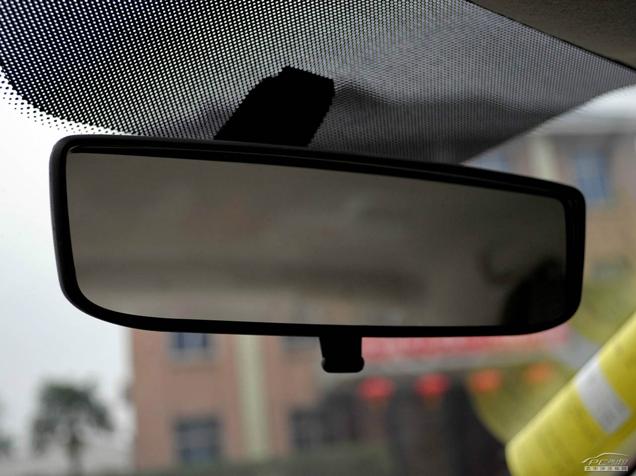 悅翔V3內(nèi)飾高清大圖