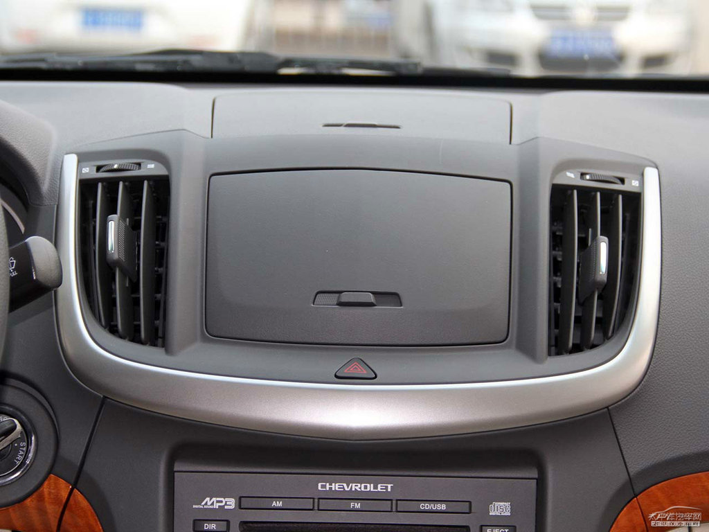 Ӱ𾰳п؃(ni)DƬ