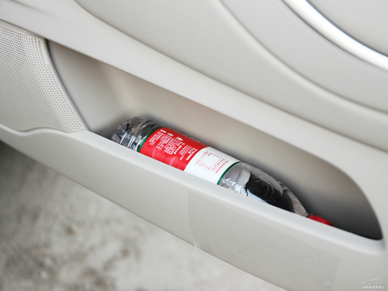 雪鐵龍C5空間高清大圖