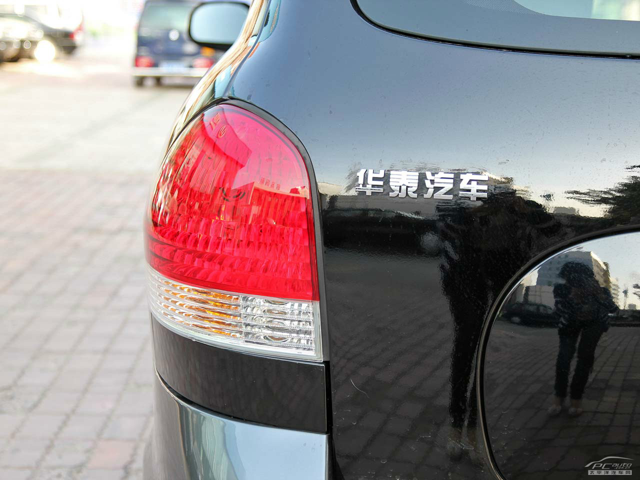 經(jīng)典圣達(dá)菲外觀高清大圖