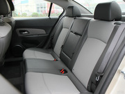 2013款 1.6L SE 手動(dòng) 2013款 1.6L SE 手動(dòng)