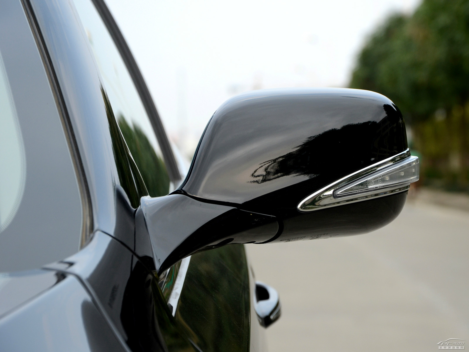 睿騁外觀高清大圖