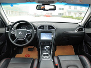 2013款 2.0T 豪華版 2013款 2.0T 豪華版