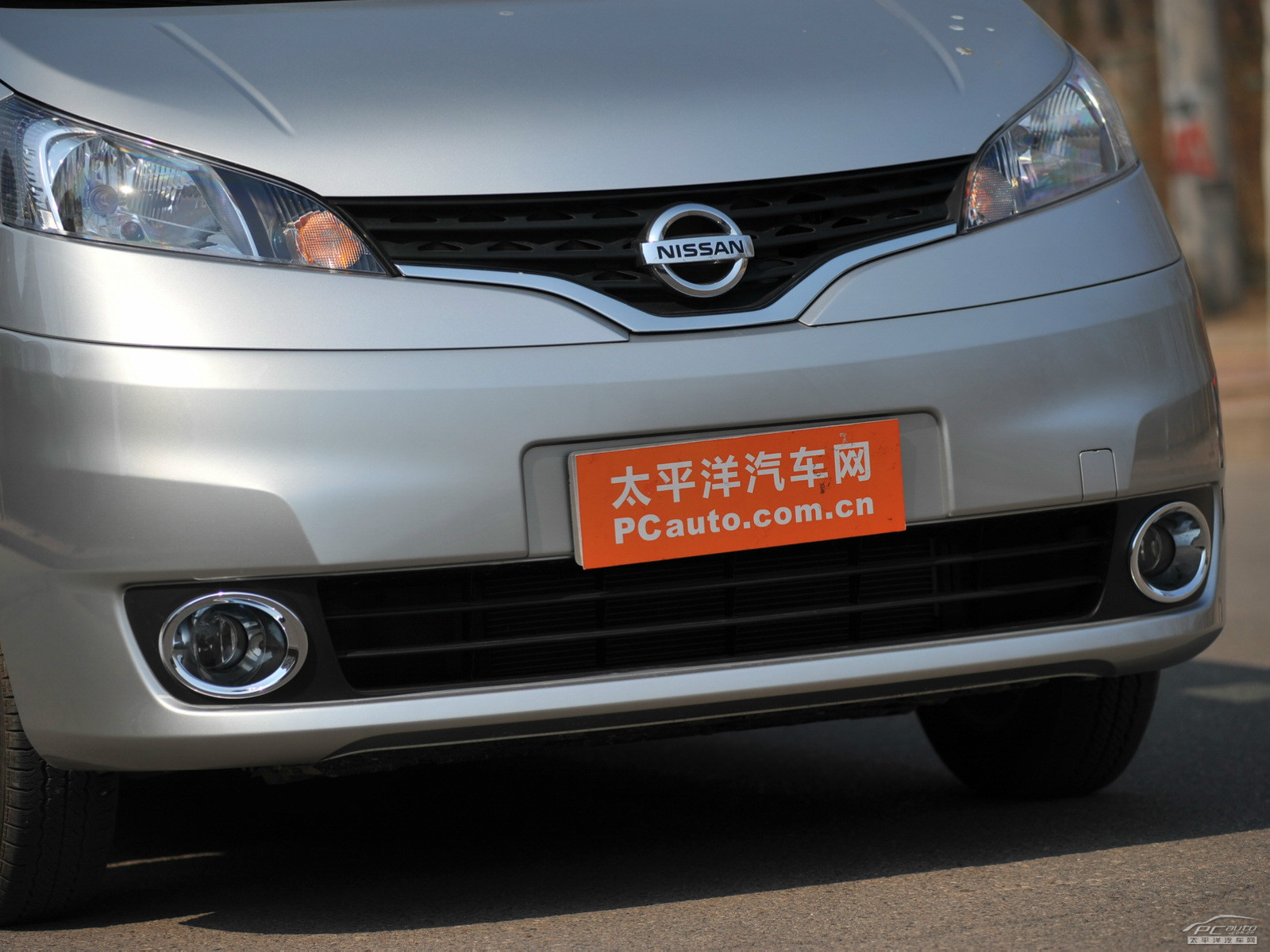 日產(chǎn)NV200外觀高清大圖