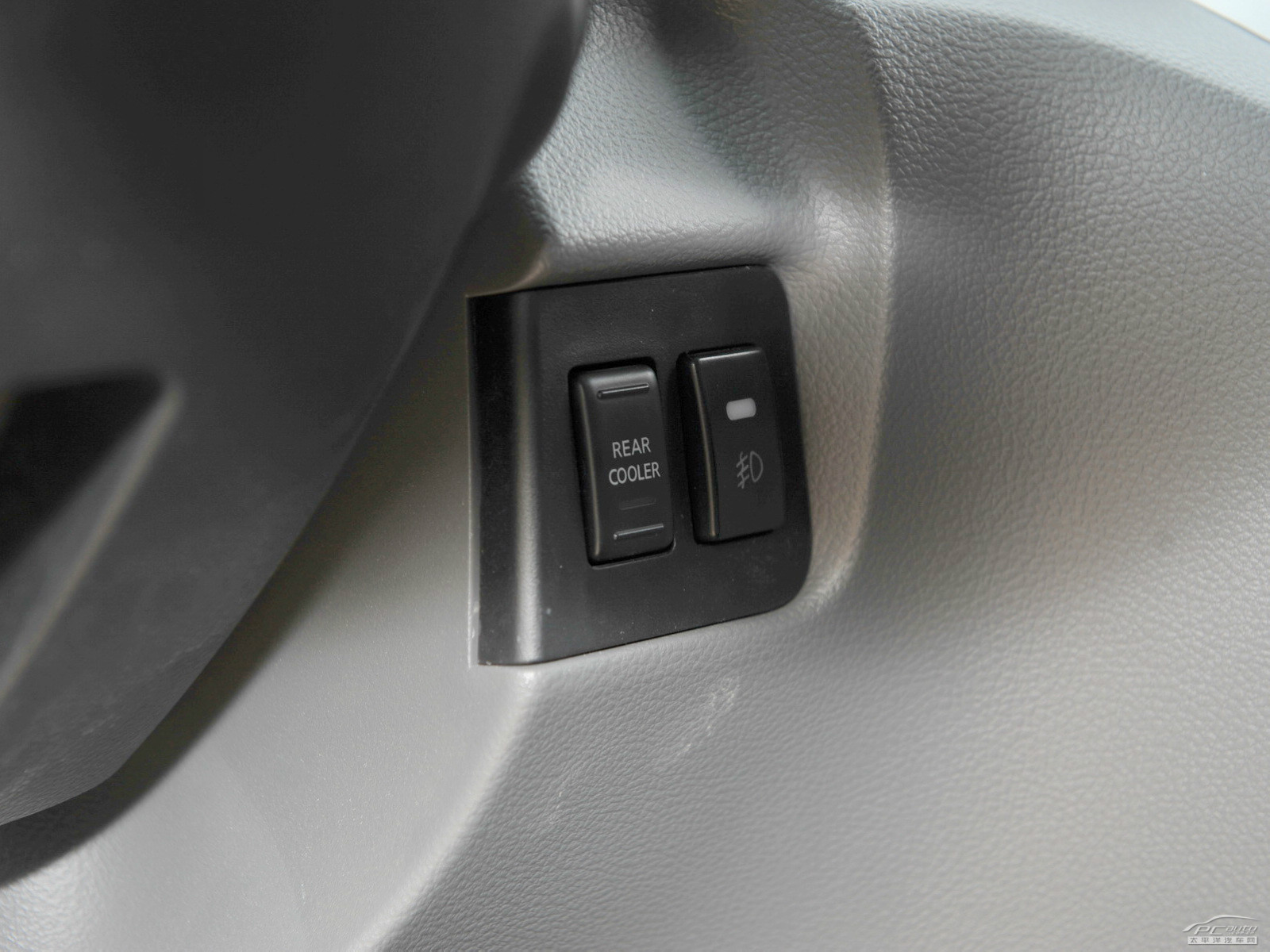 日產(chǎn)NV200內(nèi)飾高清大圖