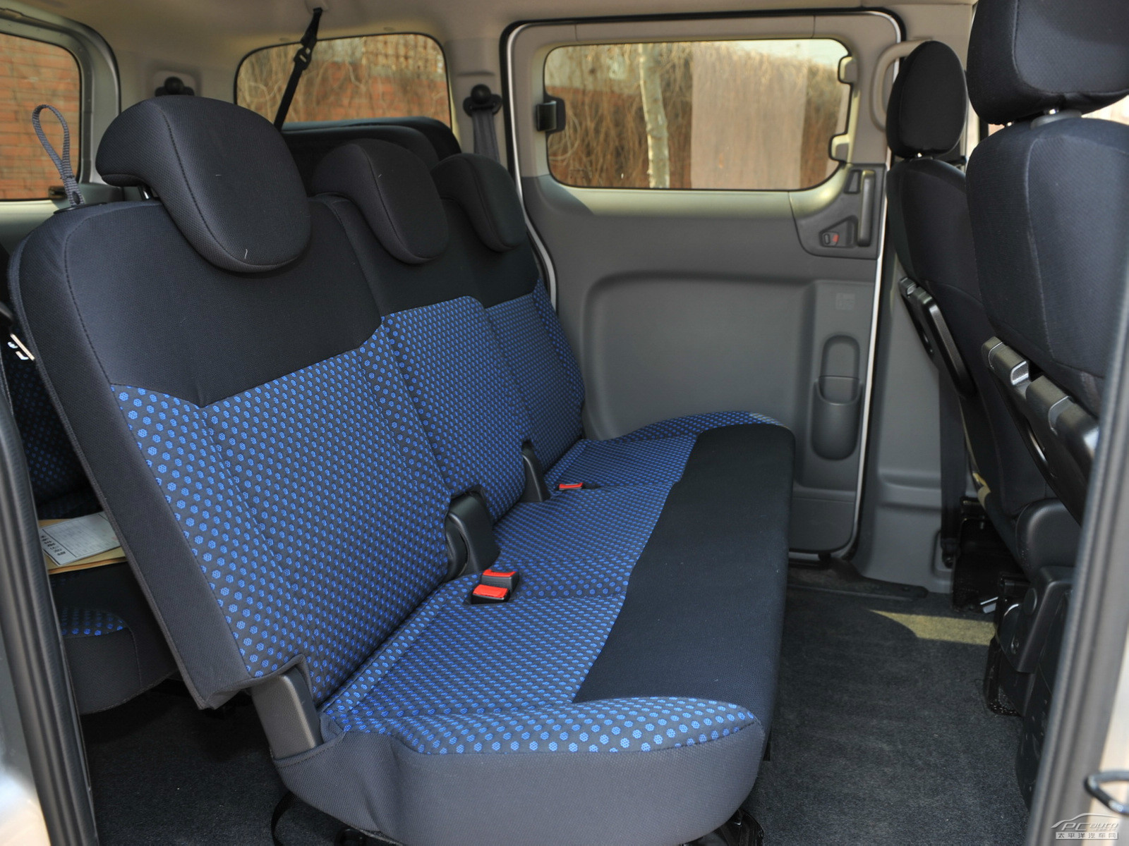 日產(chǎn)NV200內(nèi)飾高清大圖