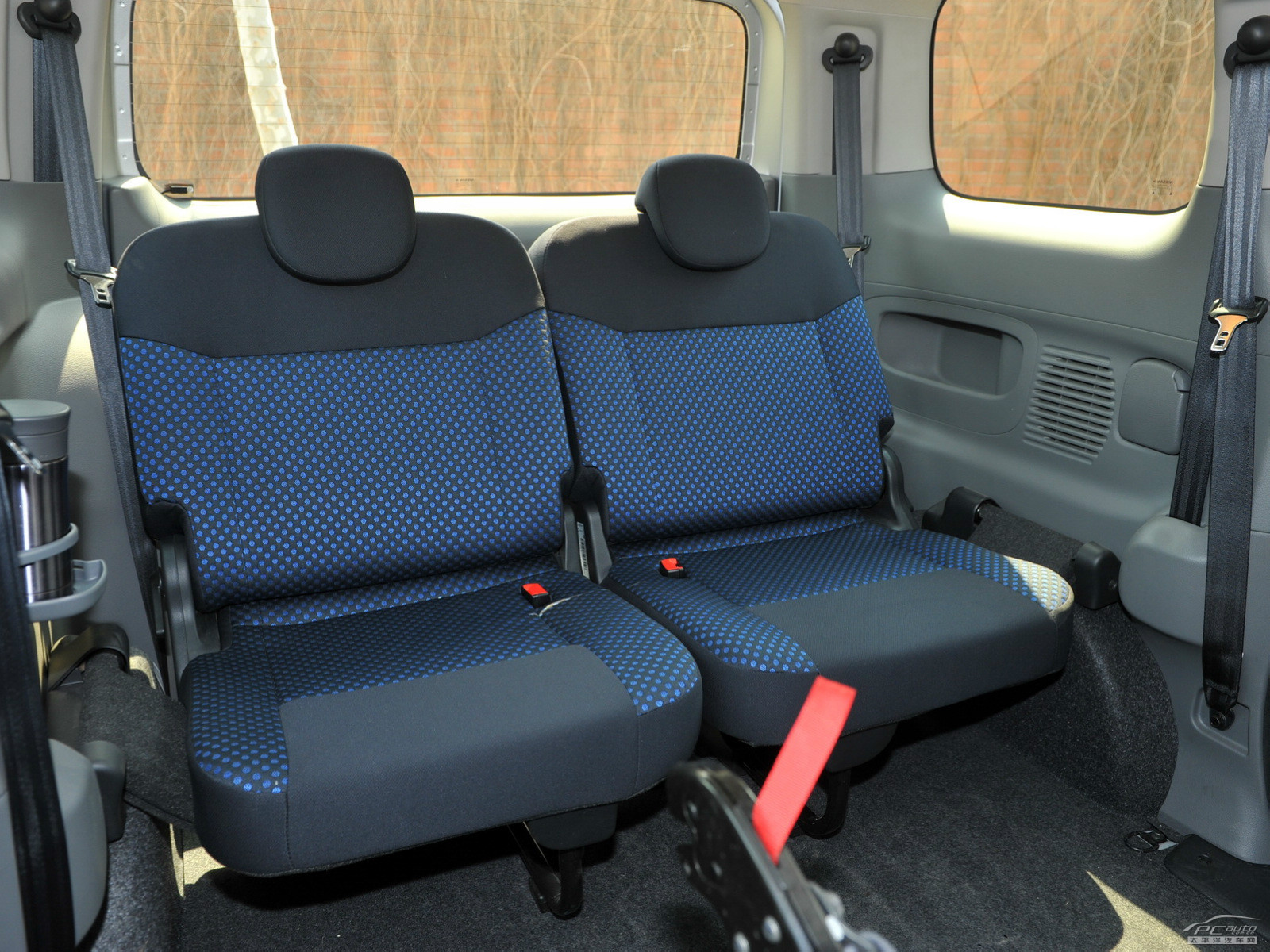 日產(chǎn)NV200內(nèi)飾高清大圖
