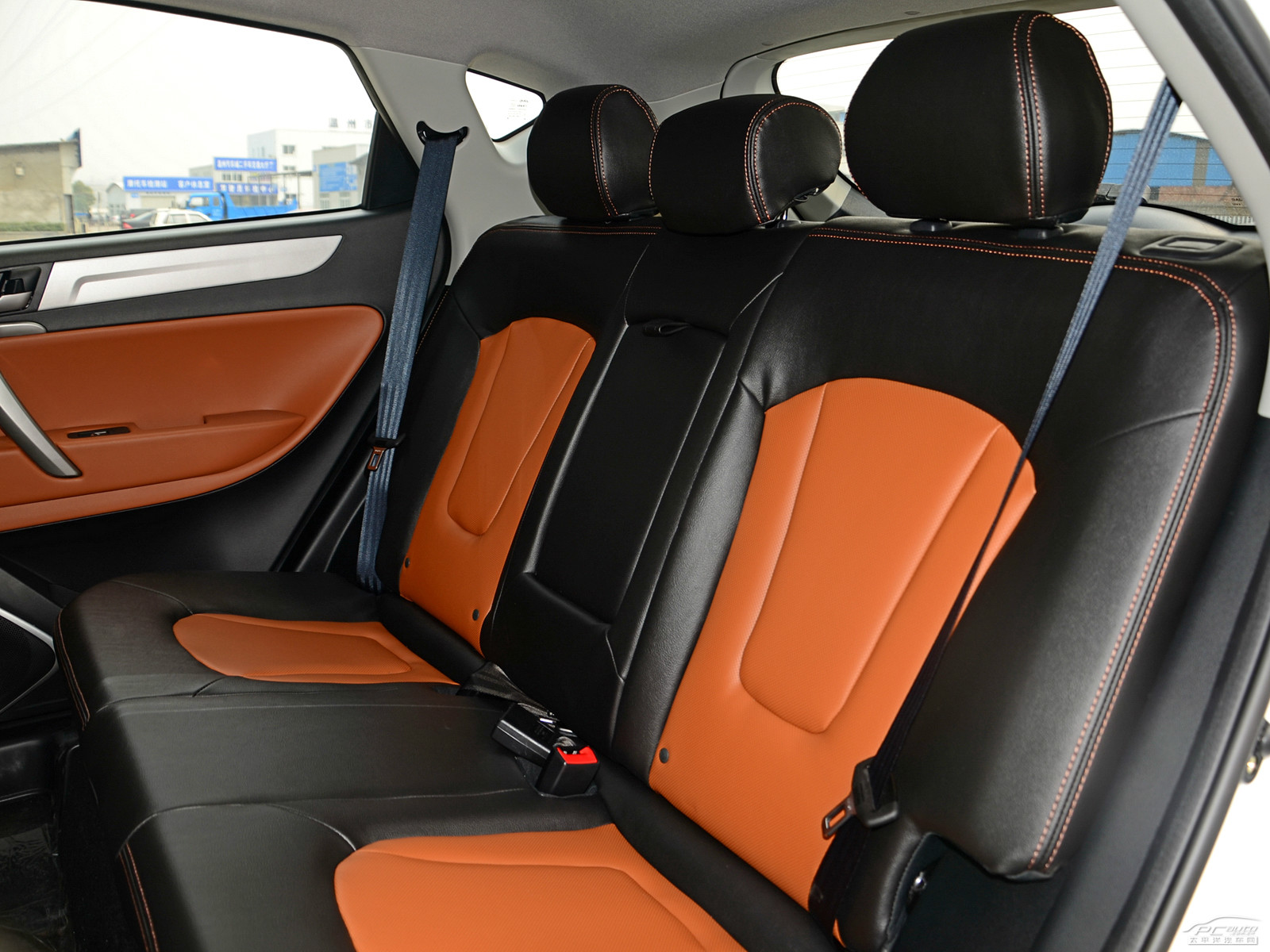 瑞風(fēng)S5內(nèi)飾高清大圖