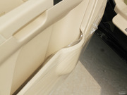 2013款 三廂 1.8L CVT精英型 2013款 三廂 1.8L CVT精英型