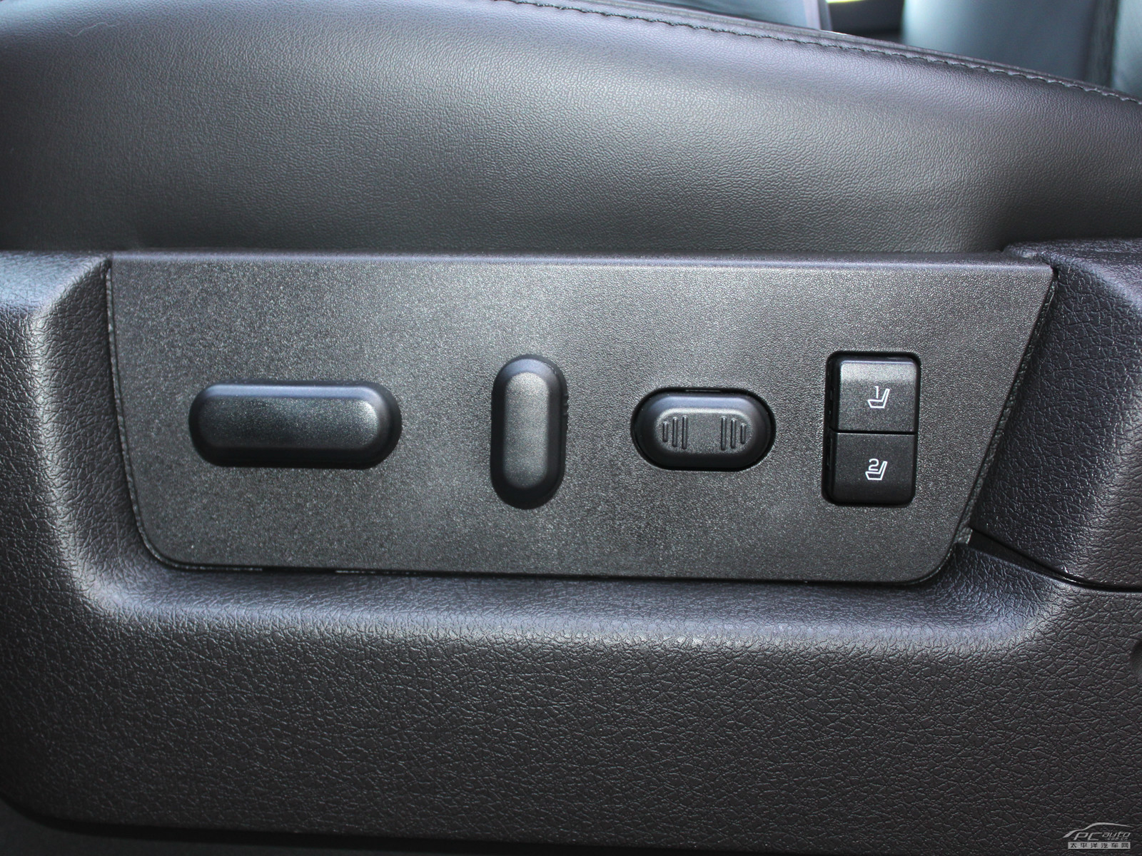 福特F-150內(nèi)飾高清大圖