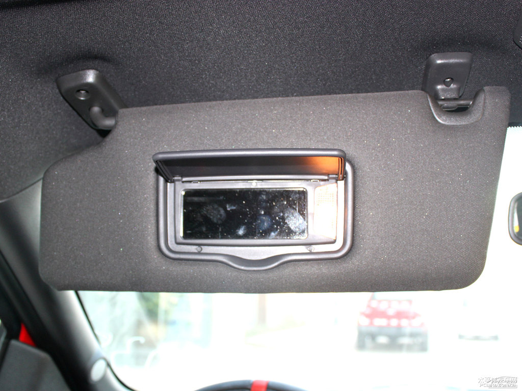 塑料白福特F-150車廂內(nèi)飾圖片