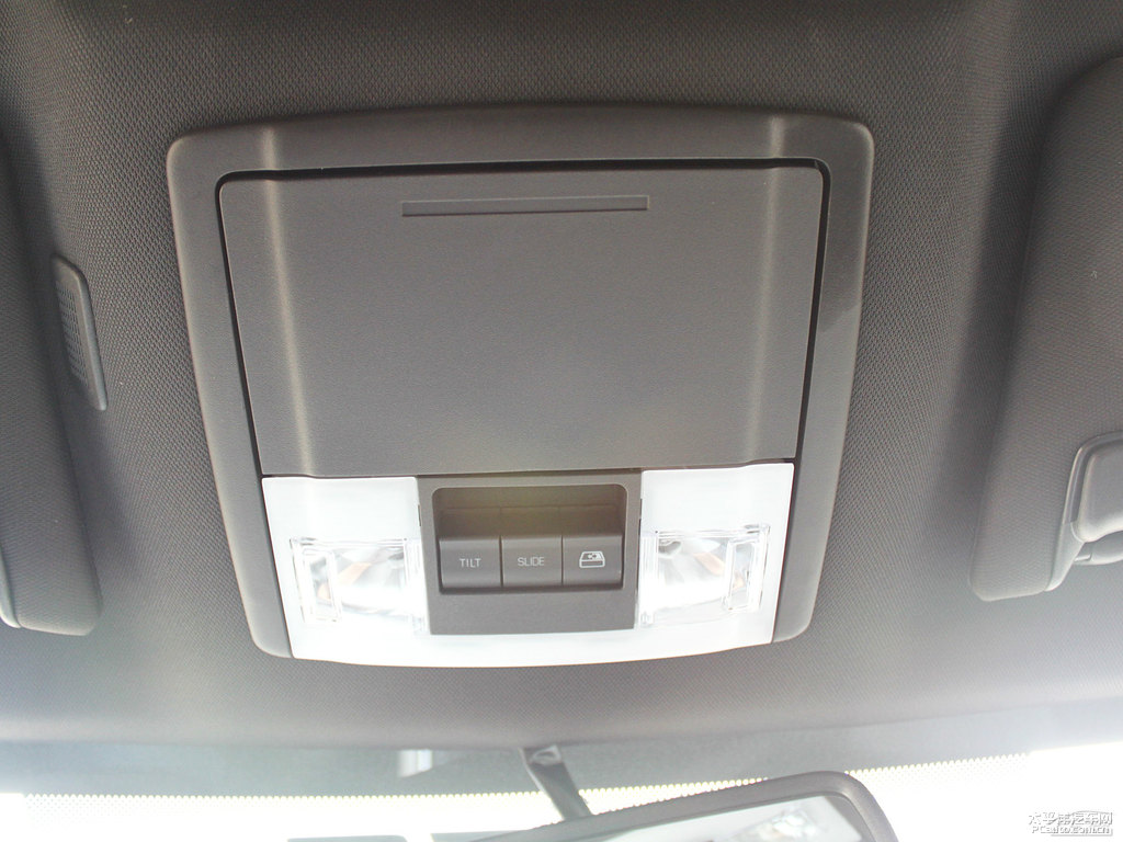 塑料白福特F-150車廂內(nèi)飾圖片