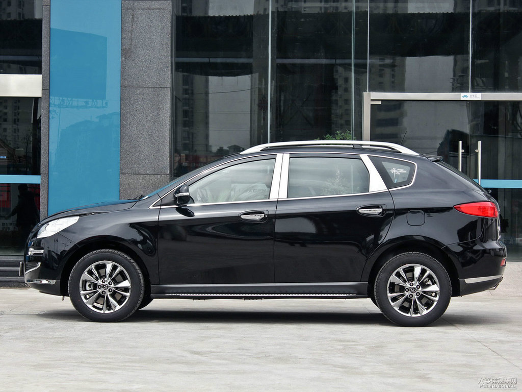 ʯڼ{ǽݴ7 SUV܇(ch)^^DƬ