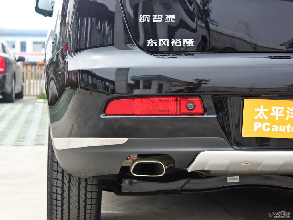ʯڼ{ǽݴ7 SUV܇β^DƬ