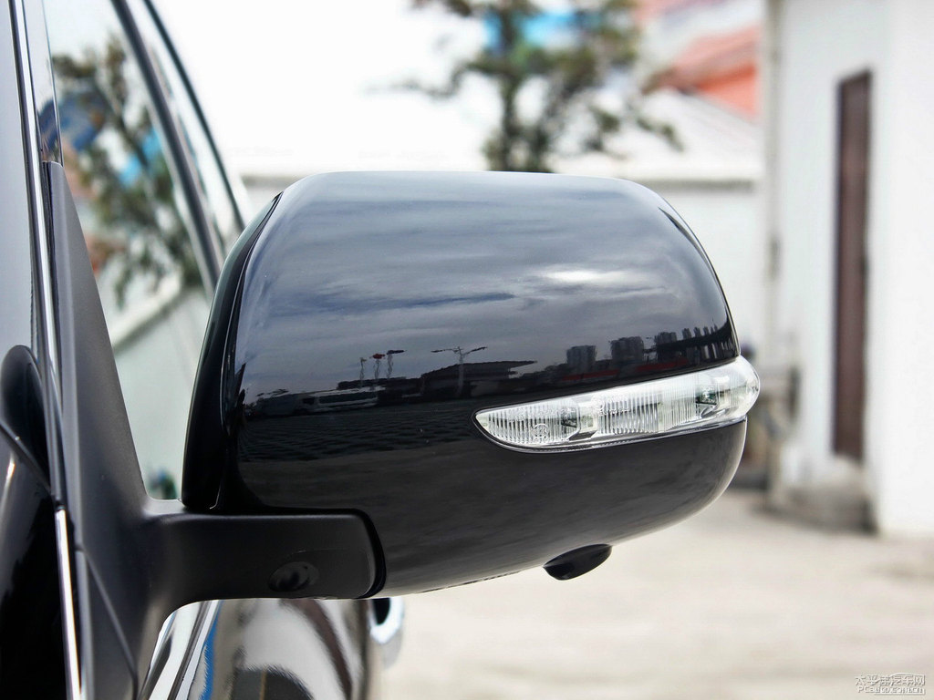 ʯڼ{ǽݴ7 SUV܇^DƬ