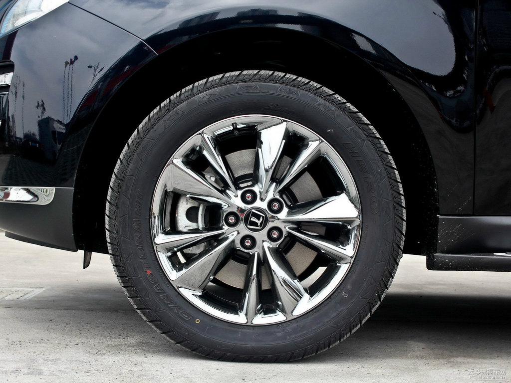 ʯڼ{ǽݴ7 SUV܇(ch)^DƬ