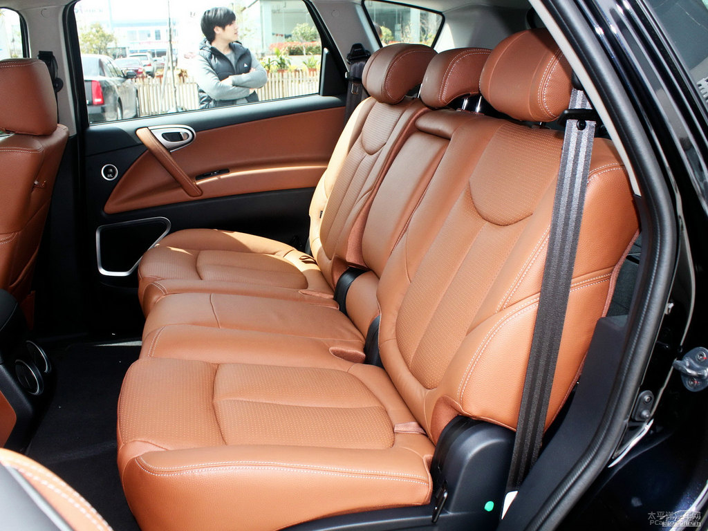 ʯڼ{ǽݴ7 SUV΃(ni)DƬ