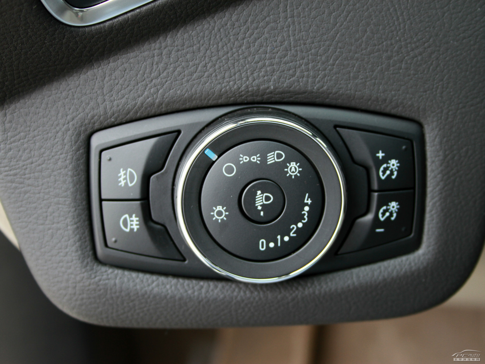 翼虎內(nèi)飾高清大圖