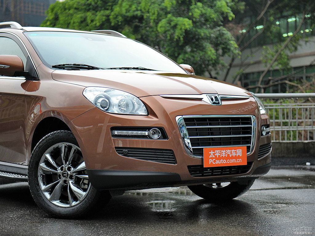 Kȼ{ǽݴ7 SUV܇^^DƬ
