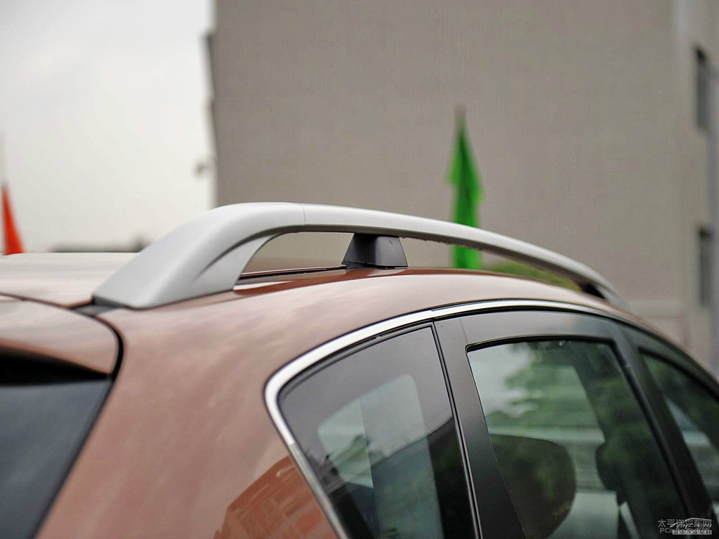 Kȼ{ǽݴ7 SUV܇^DƬ
