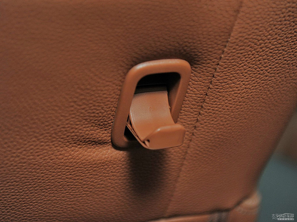 ʯڼ{ǽݴ7 SUV΃(ni)DƬ