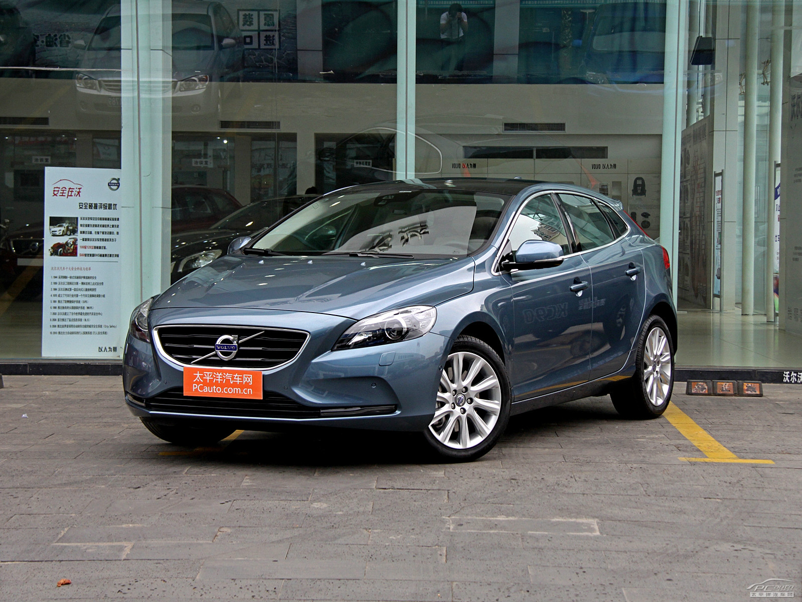 沃爾沃V40外觀高清大圖