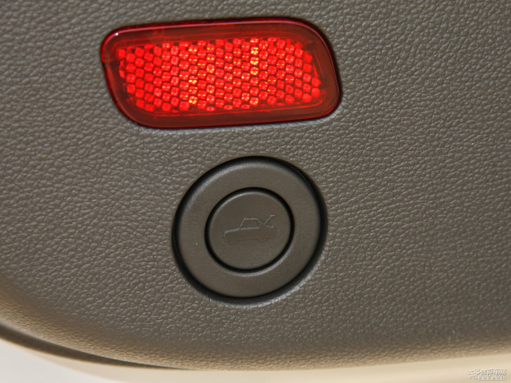 °׌E630܇(ni)DƬ