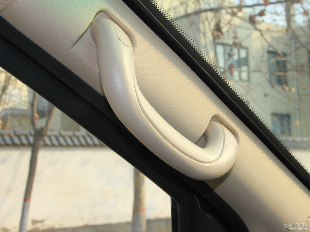 黑色風(fēng)行CM7車廂內(nèi)飾圖片