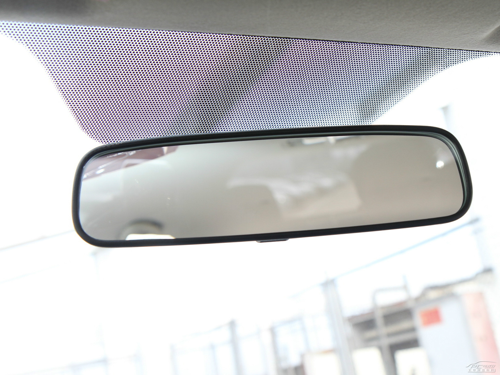 驪威內(nèi)飾高清大圖