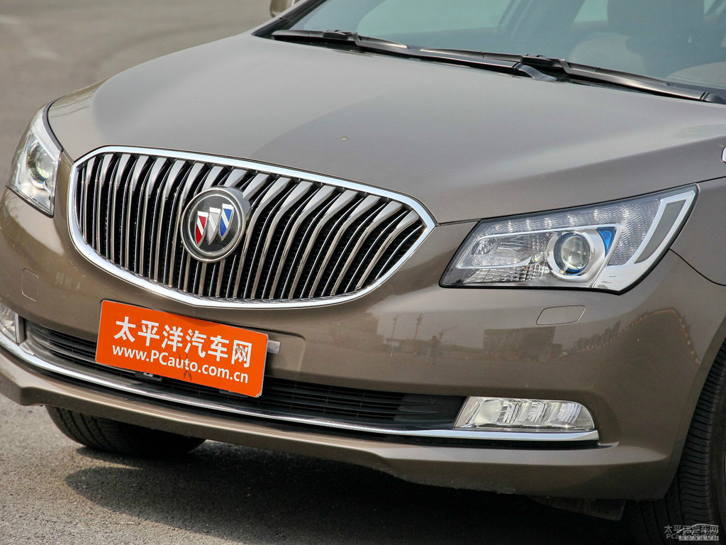 托帕石棕君越車頭外觀圖片